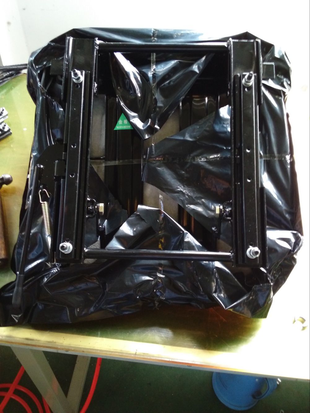 Forklifts seats.jpg Forklifts seats.jpg